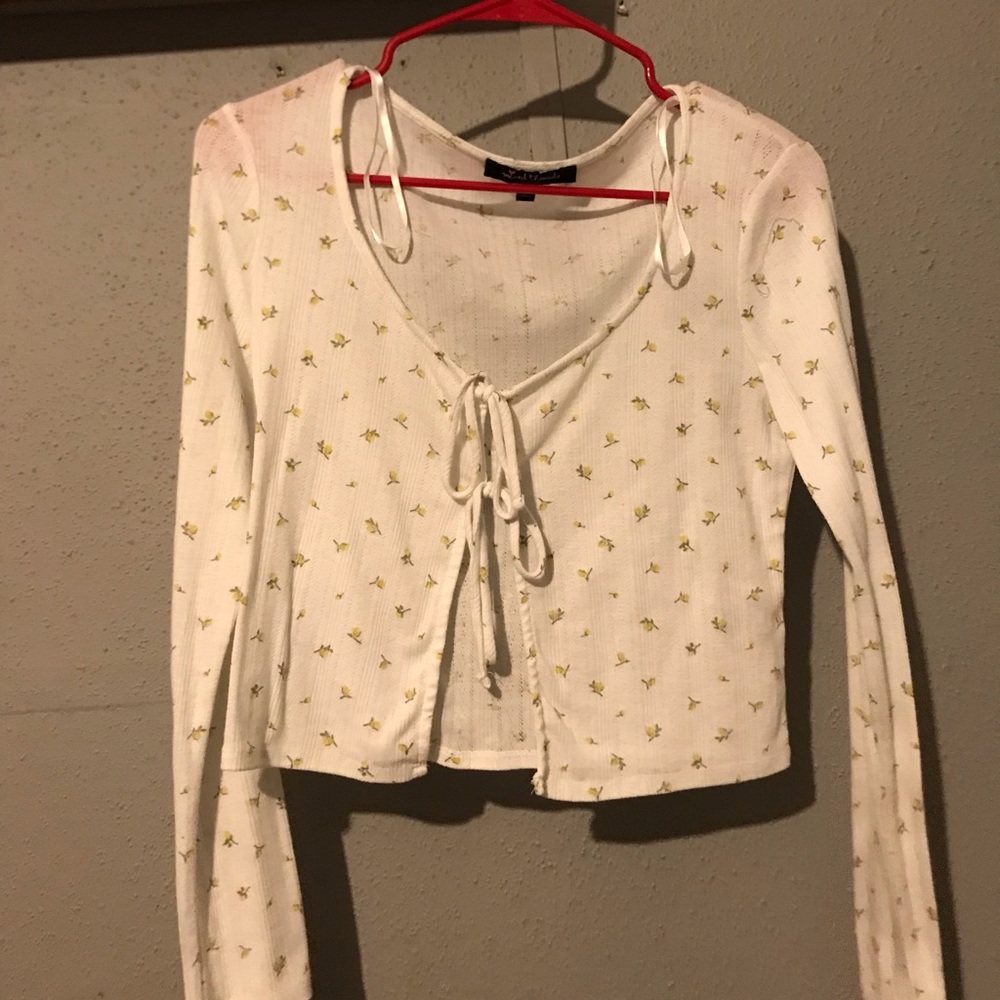 Floral print tie -front top